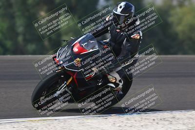 media/Sep-20-2025-TrackDaz (Sat) [[27f0cde673]]/A Group/11am (Turn 2)/